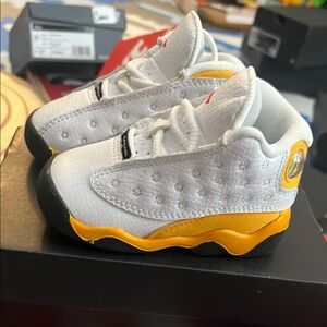 Nike Air Jordan 13 Retro White Yellow Sneakers
